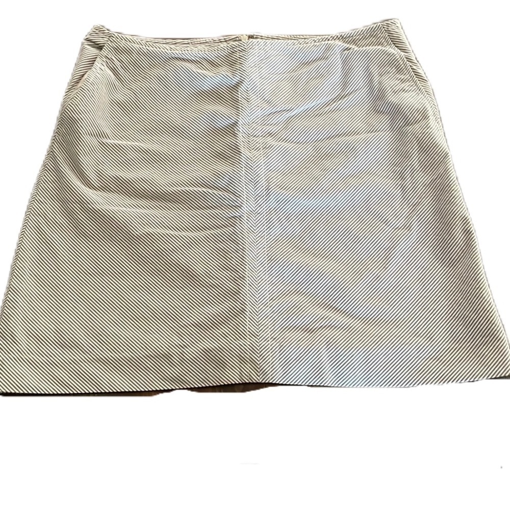Banana Republic sz12 beige and white striped knee length skirt